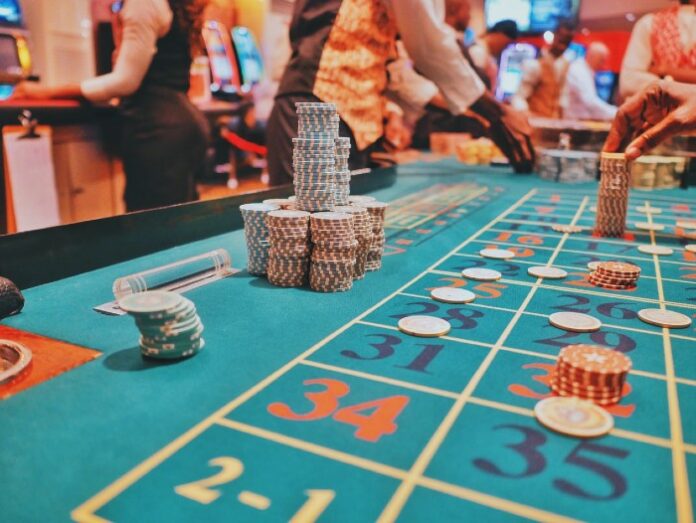 Which casinos are open? Which casinos are open?